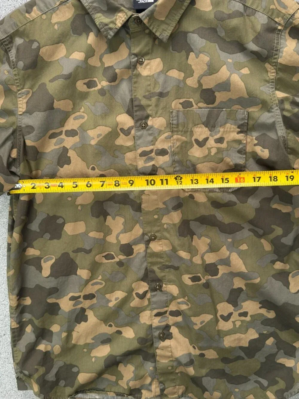 The North Face Baytrail Pattern Shirt NF0A48VC Men's XL Short Sleeve Camo Green